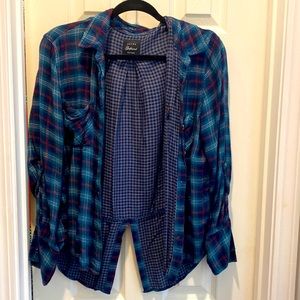 Jachs Girlfriend NY Button Down